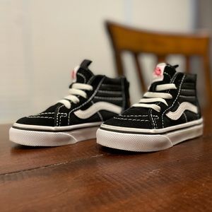 Boys 5.5 Toddler Vans High Top Black